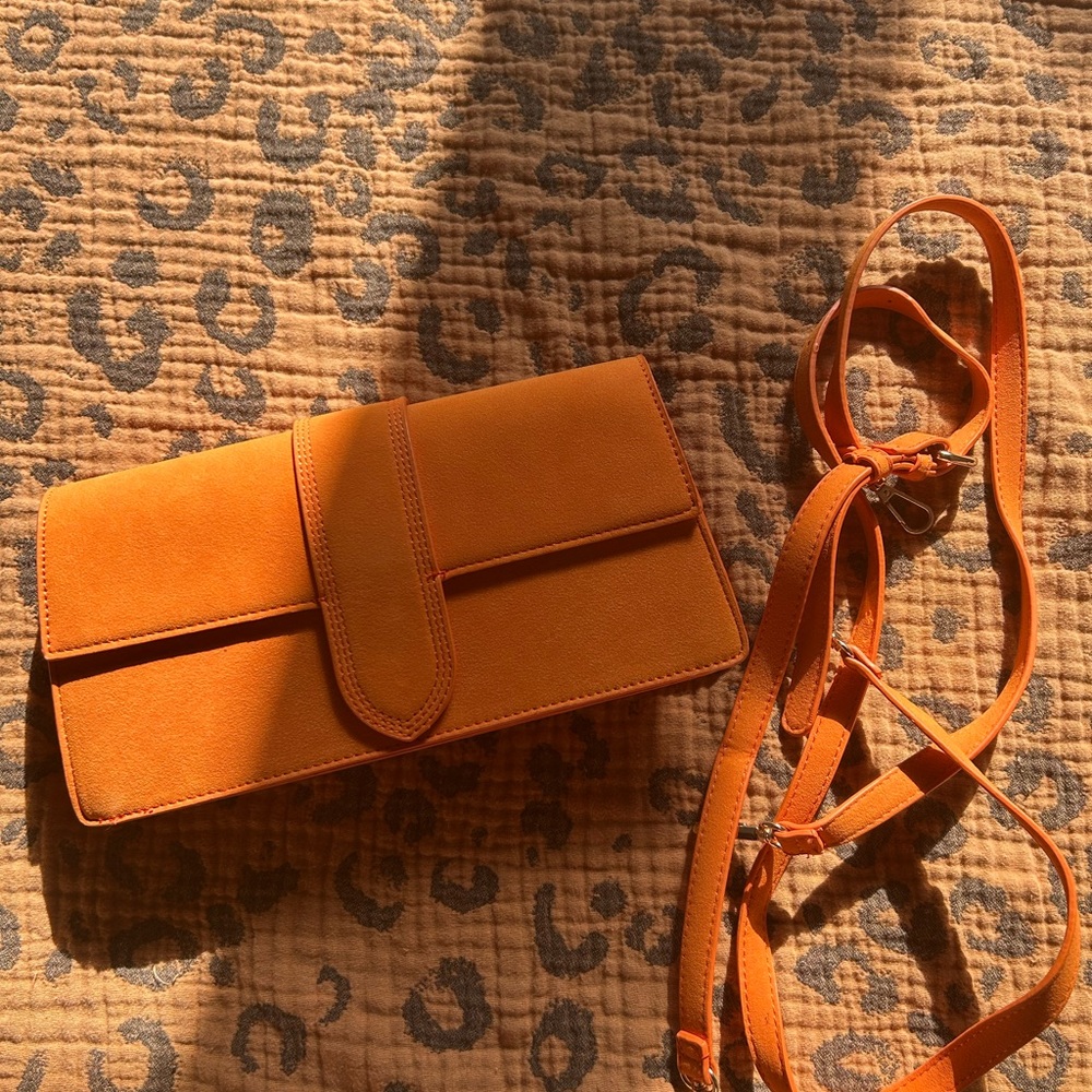 Moda Luxe Orange Crossbody Bag